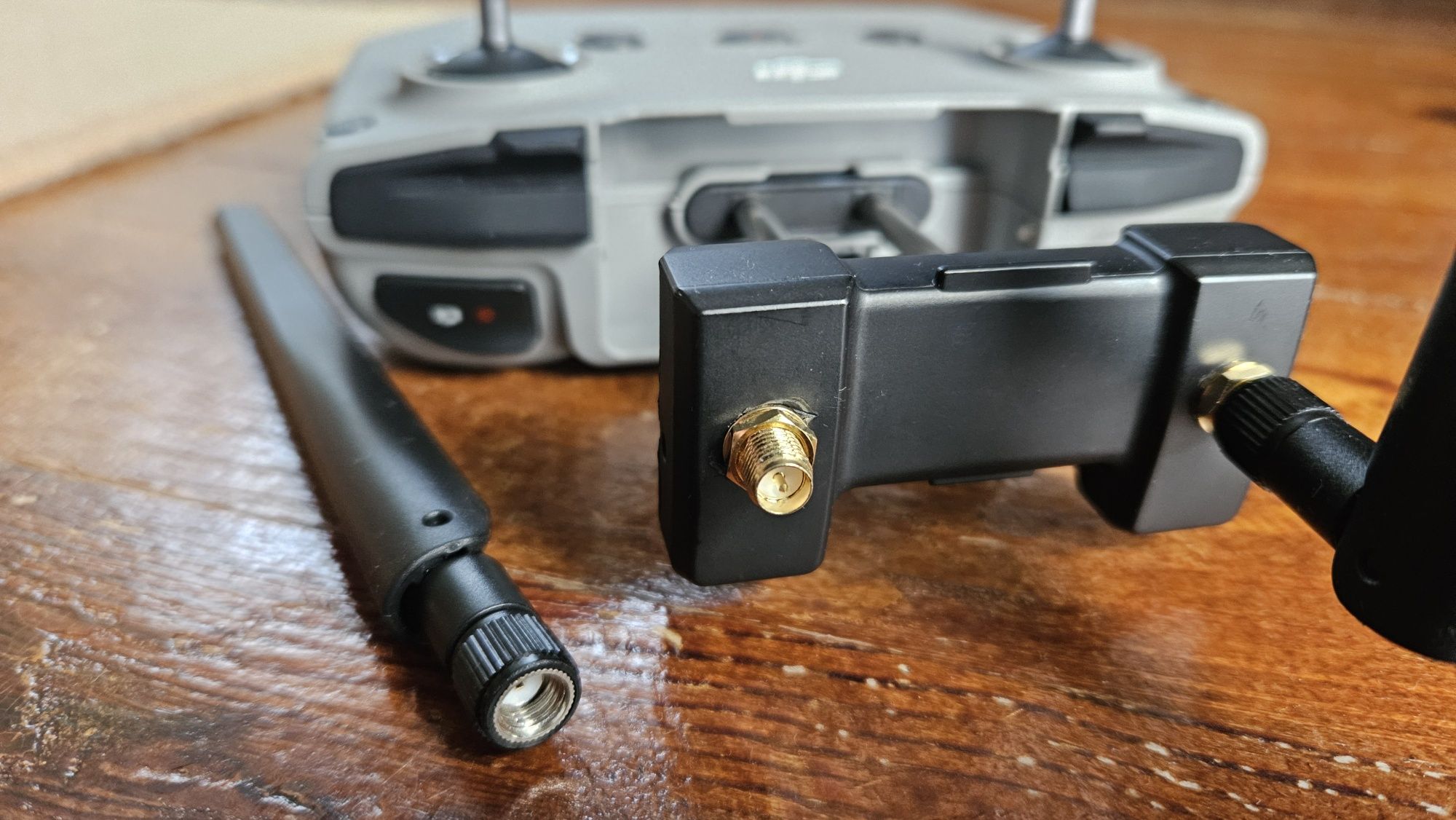 Pilot kontroler Dji RC231 RCN1 przerobiony