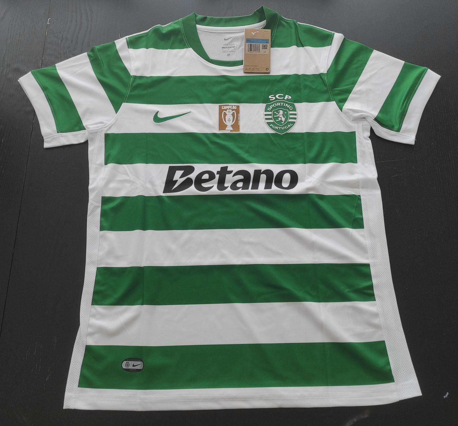 Camisola do Sporting, época 25/26, tamanho M, com o Nome: Vânia, N°10