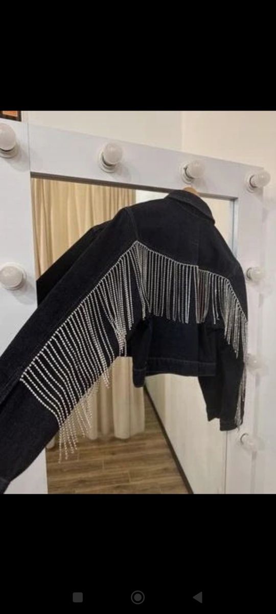 XS Zara kurtka jeansowa z frędzlami cyrkoniami