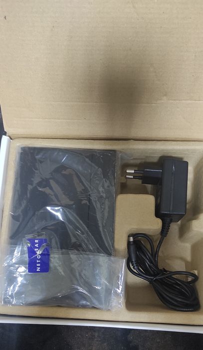 коммутатор, switch NETGEAR GS308-300uks с 8 портами Gigabit