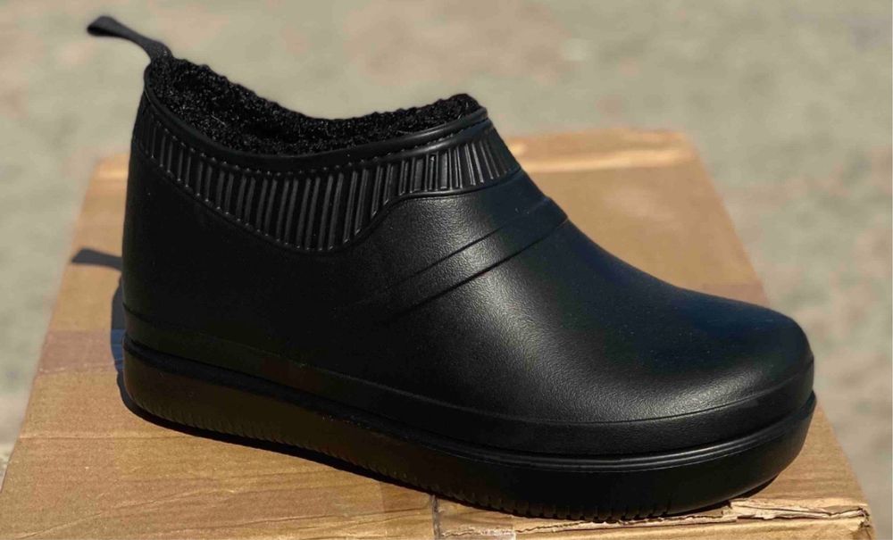 Зимові чоловічи калоші на піні з хутром . Різні кольори (41-46)