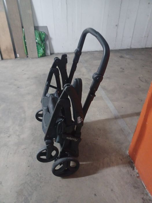 Carrinho Bebe Cam FLUIDO