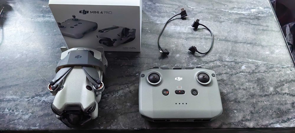 DJI Mini 4 Pro jak nowy