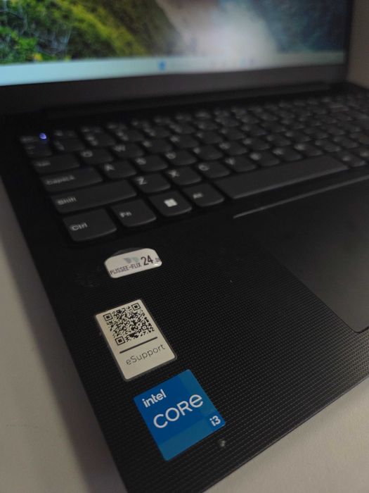 Lenovo V15 G2 ITL