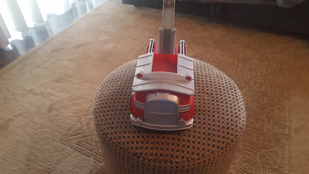 Carro bombeiro patrulha pata