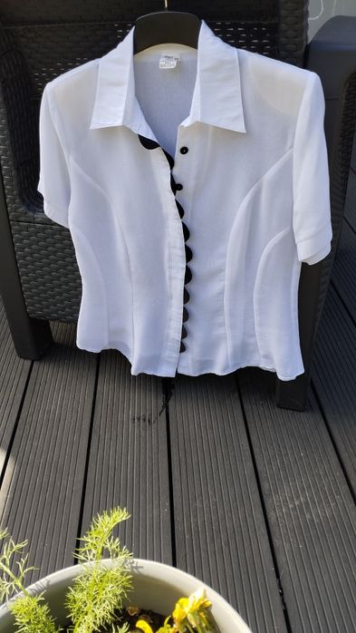 Bluzka damska marki Raffa roz 42 kolor biały z czarnym