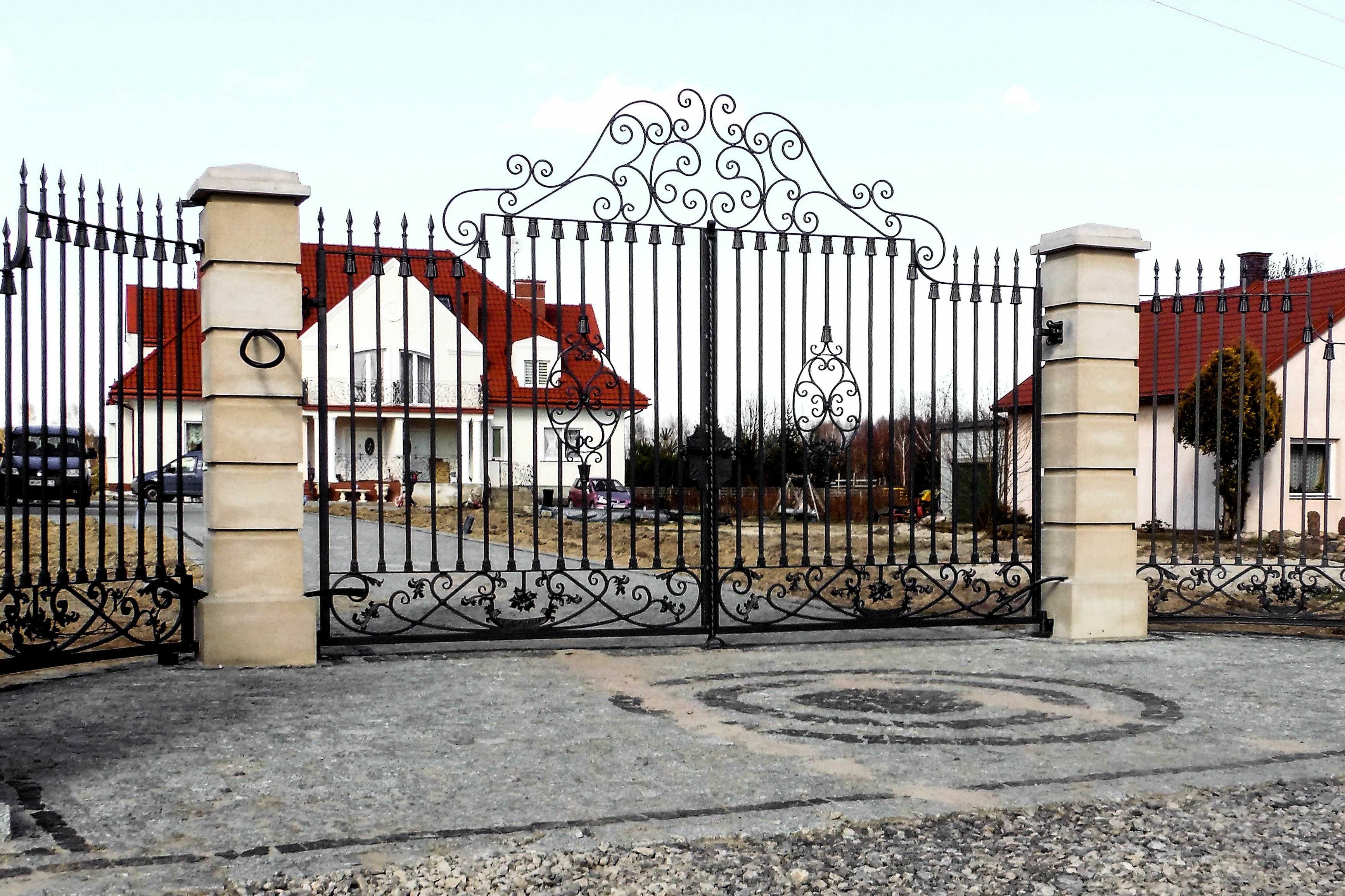 BRAMA metalowa ogrodzenie kute metalowa KOWALSTWO ARTYSTYCZNE