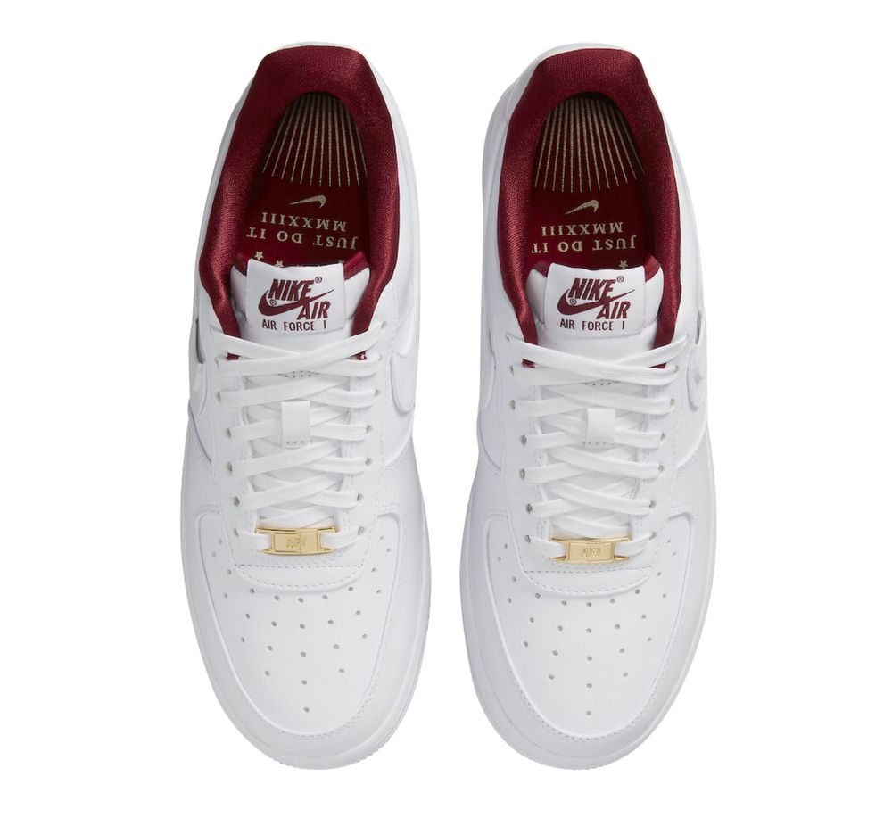 Жіночі кросівки Nike air force 1 ‘07 SE