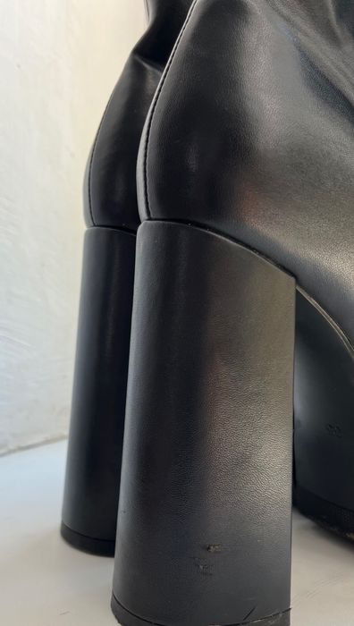 Ботинки на каблуке