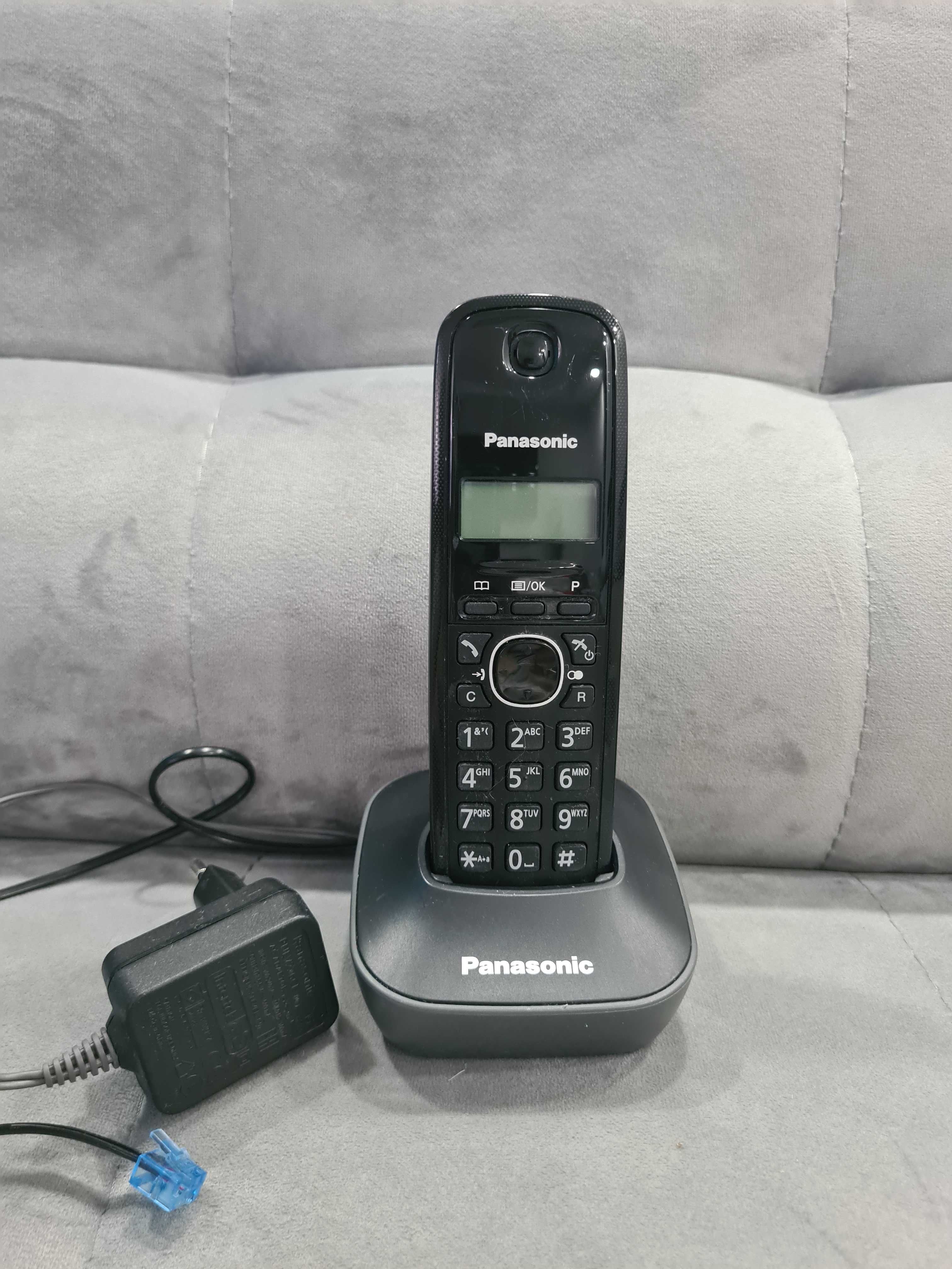 Telefon Panasonic (stacjonarny)