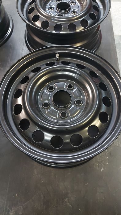 Felgi stalowe Suzuki SX4 / Fiat Sedici 15" 6J 5x114.3