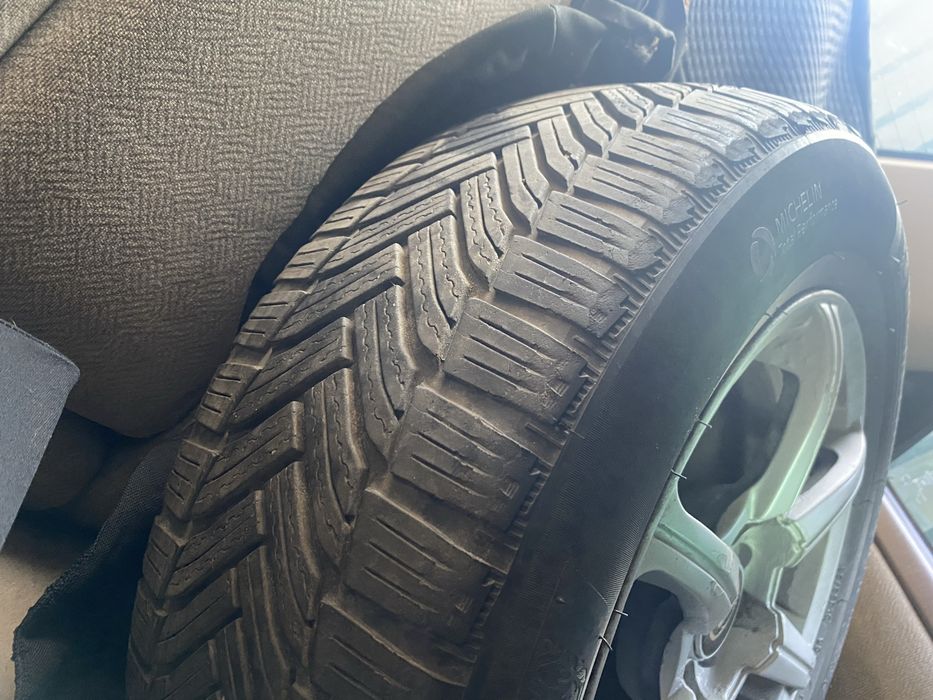 Комплект колеса зимова резина та диски R15