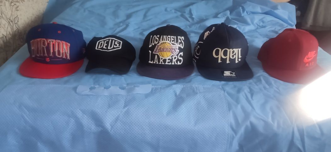 Распродажа оригинальных бейсболок. New Era. 47 Brand.