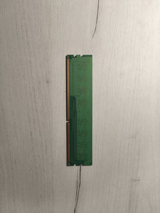 Оперативна пам'ять DDR 3 (2*4 gb)