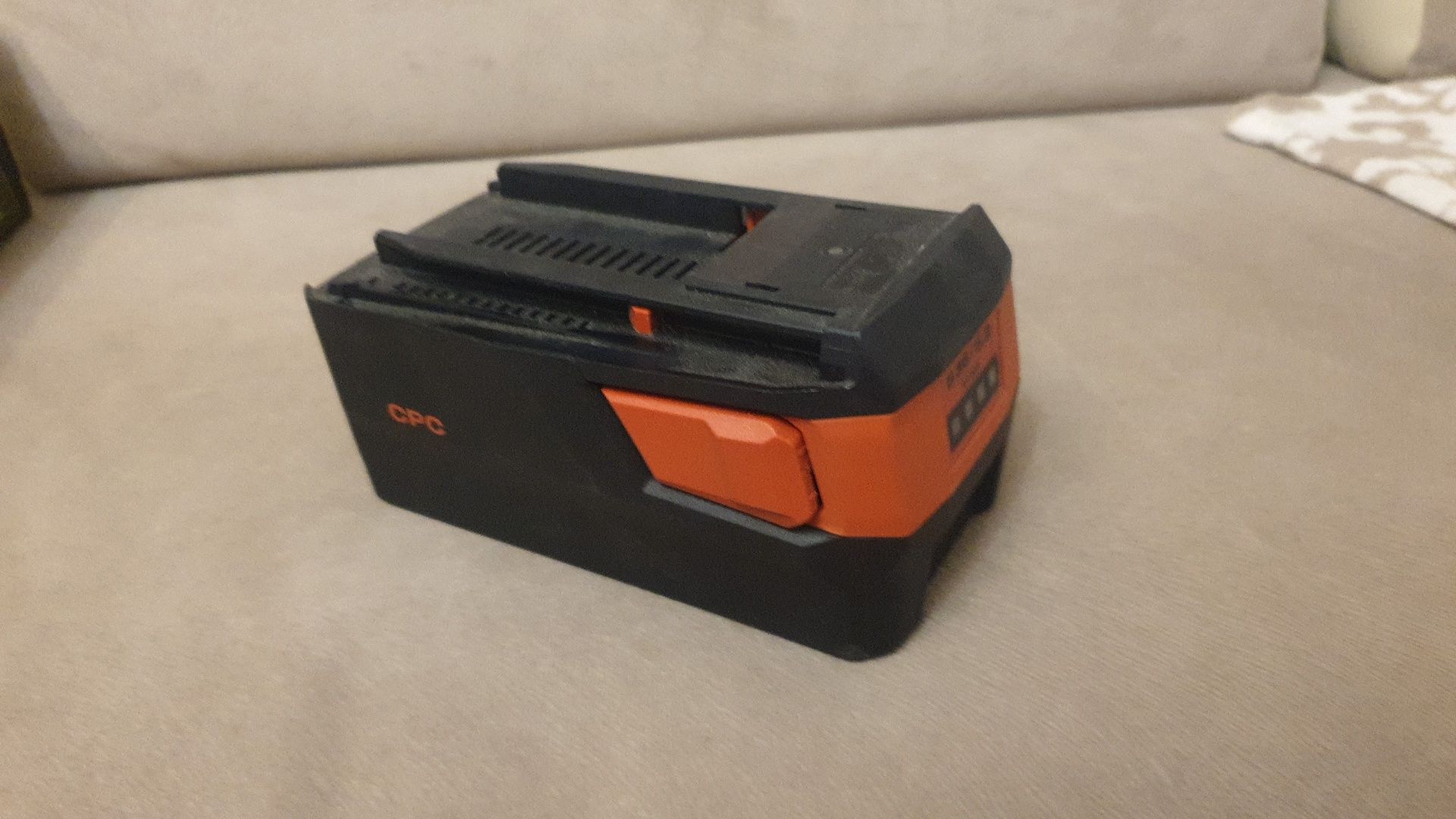 Bateria Hilti b36 5.2 jak nowa akumulator Hilti