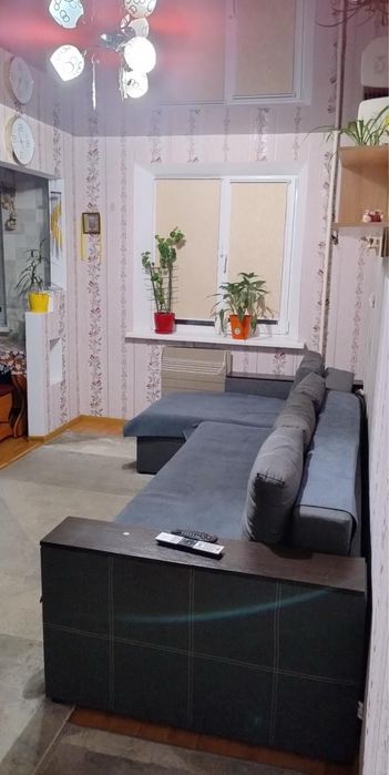 Здається 2 кім квартира біля Критого ринку