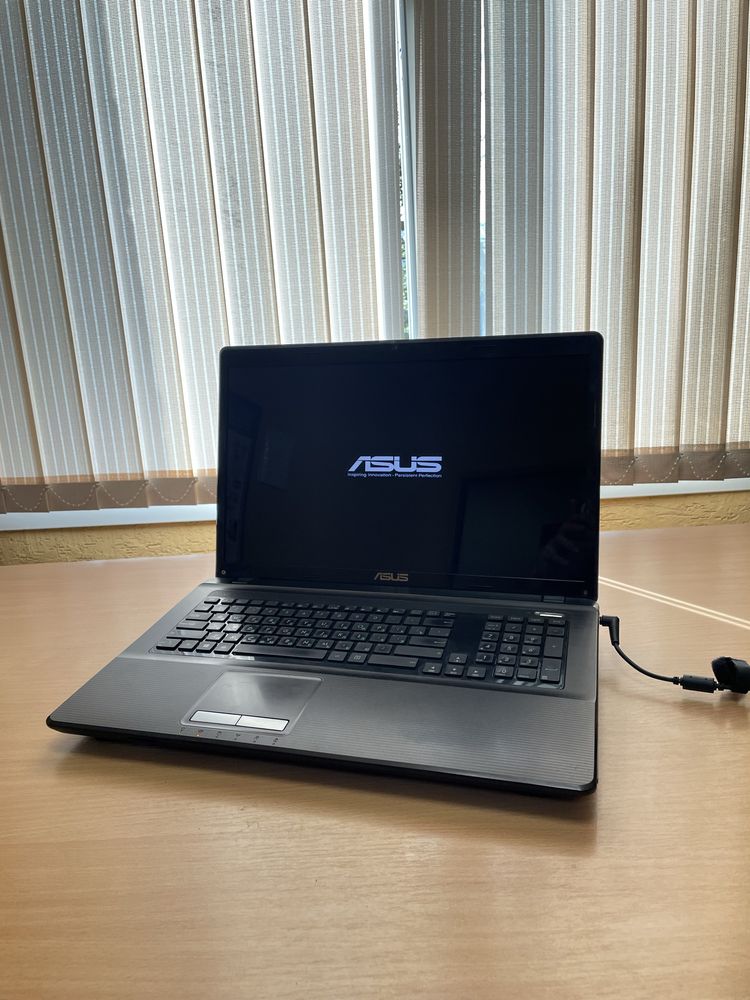 Крутий ноутбук Asus K93SV Intel core i7 2670-QM Geforce GT-540m 12gb