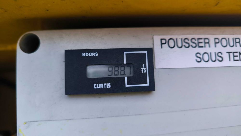 Podnośnik spalinowo elektryczny Nifty HR 12 NDE rok 2011 - 44900netto