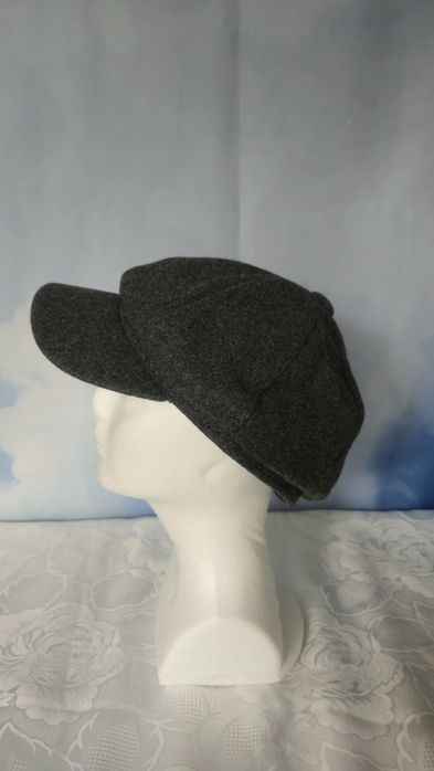 Klasyczna czapka newsboy elegancja i styl w jednym!
