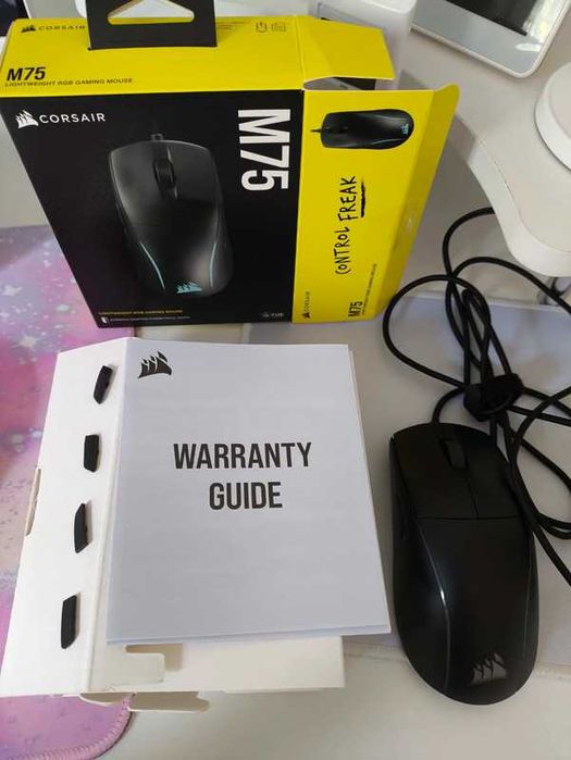 rato CORSAIR M75 com fio - NOVO