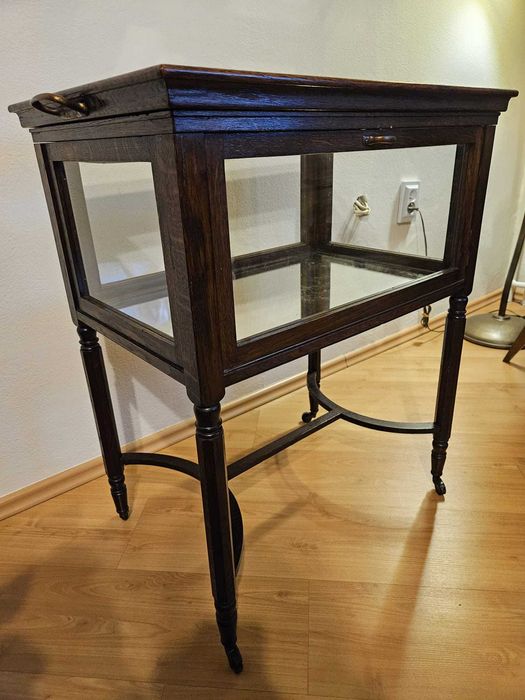 Stylowy barek / witrynka – drewno, szkło, lustro, na kółkach