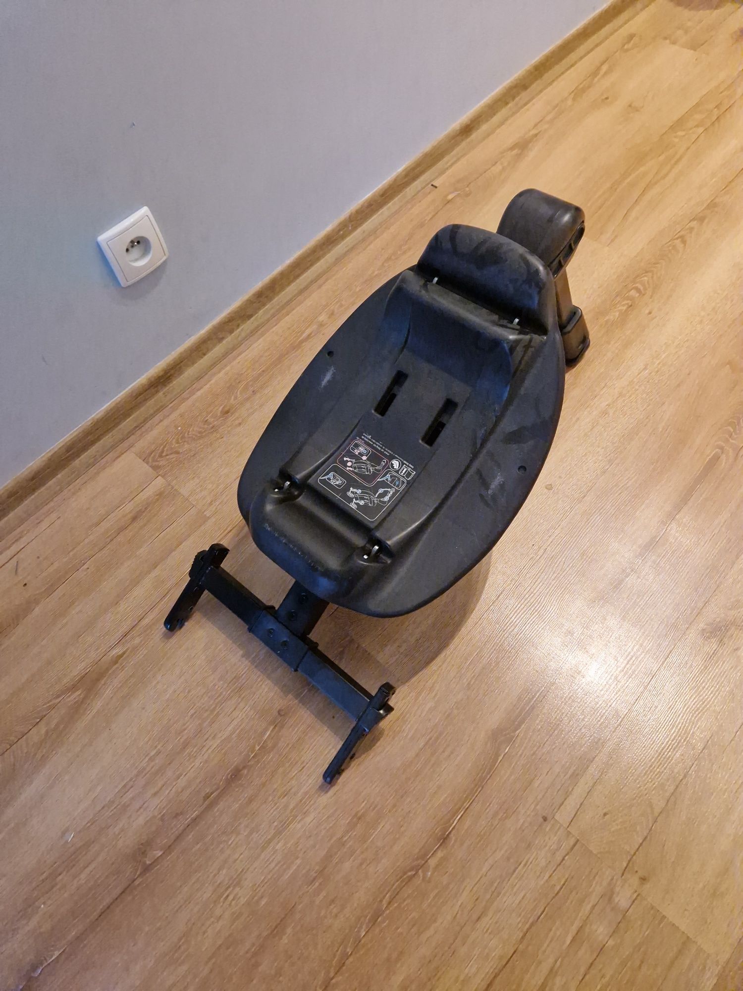 Fotelik baza isofix