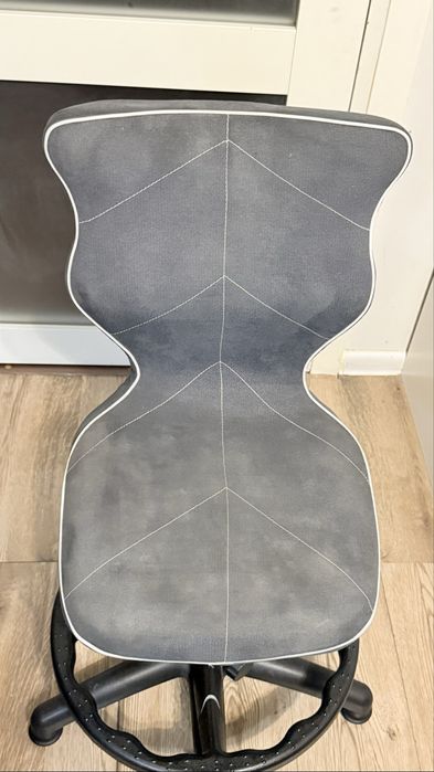 Krzesło Entelo 4 szary