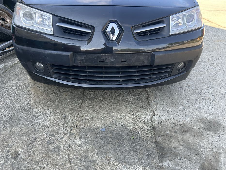 Zderzak blotnik lampy przod megane II LIFT NV676