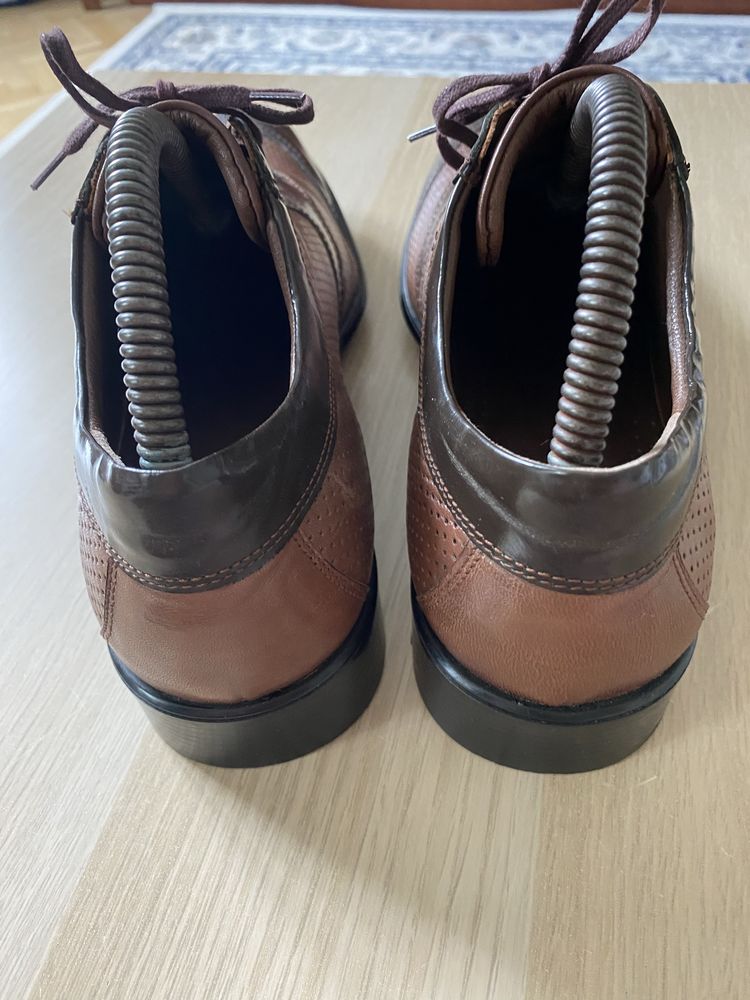 Buty męskie wizytowe