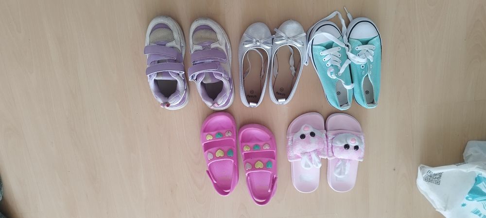 Buty dla dziewczynki 30