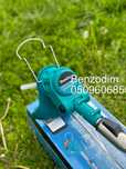 Акумуляторний  садовий тример Makita UR120DWAE