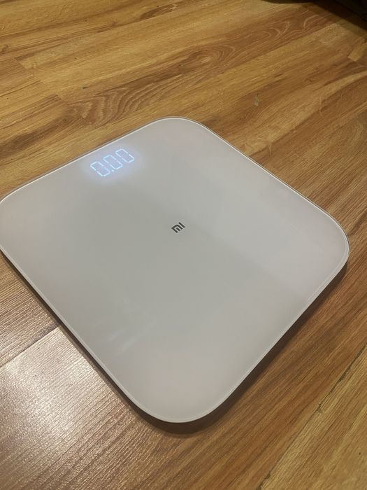 ваги Xiaomi Mi Smart/Умные весы Xiaomi Mi Smart