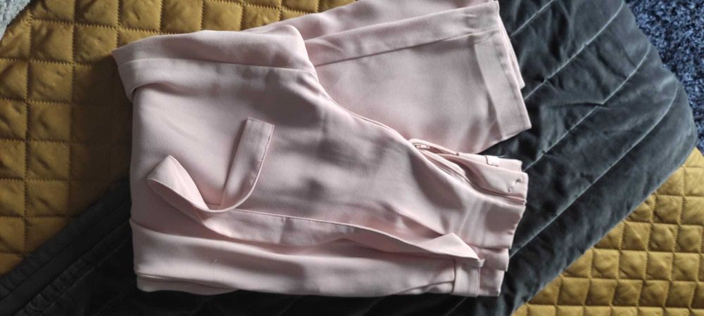 Calças formais rosa bebé 32