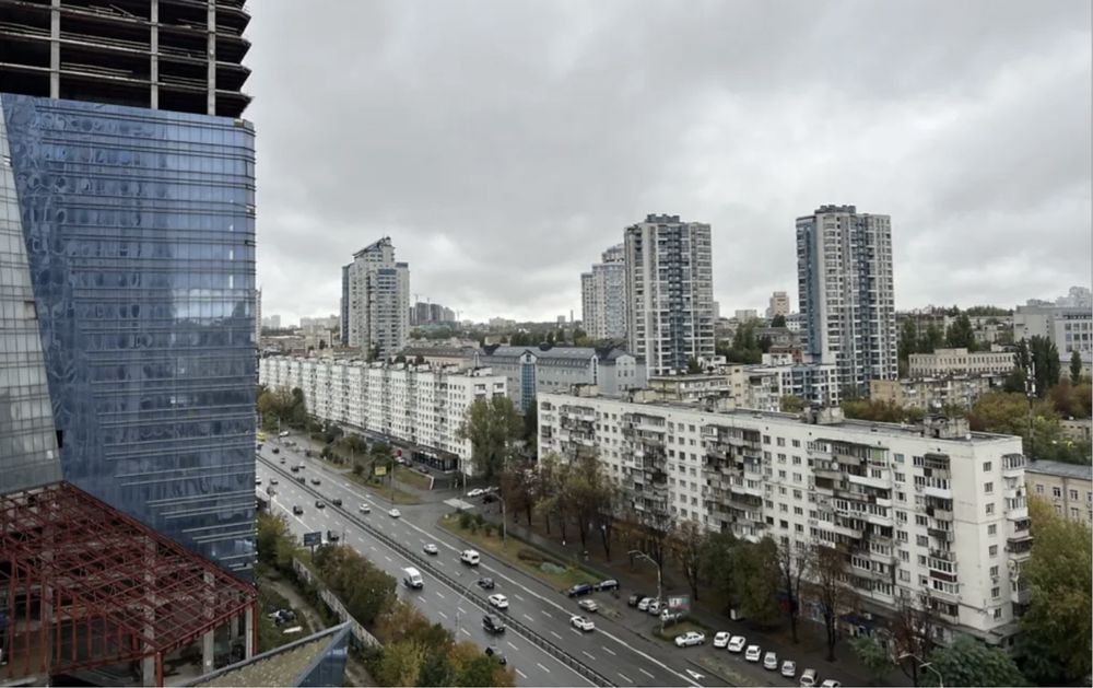 Оренда. КПІ. Центр РАГС ЖК "Manhattan City". Бізнес клас. Генератор.