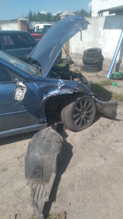 Продам Субаро як є