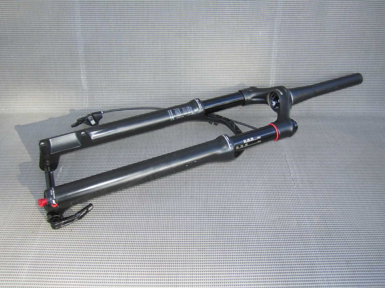Amortyzator Rock Shox Reba RL Solo Air 100mm 29 mtb xc manetka OneLoc