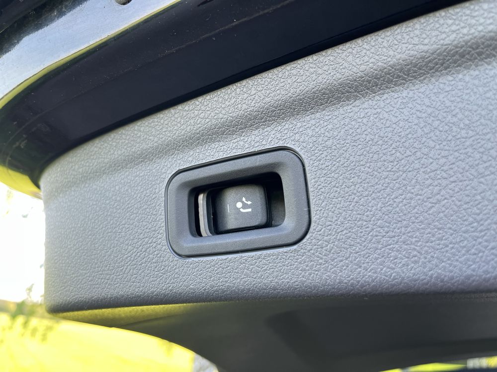 Mercedes gle 300d Pakiet Amg 22” panorama Beam Led aktywny tempomat