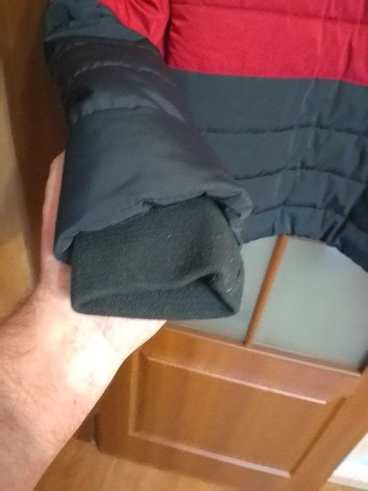 Продам куртку Lacoste