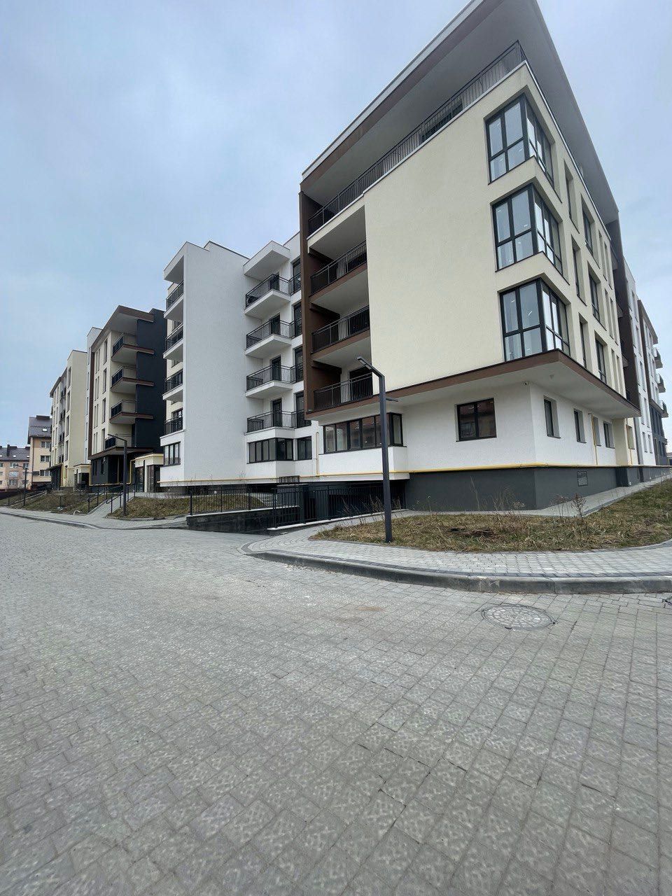 Продаж 3-кімнатної квартири в новобудові по вул. Трускавецькій