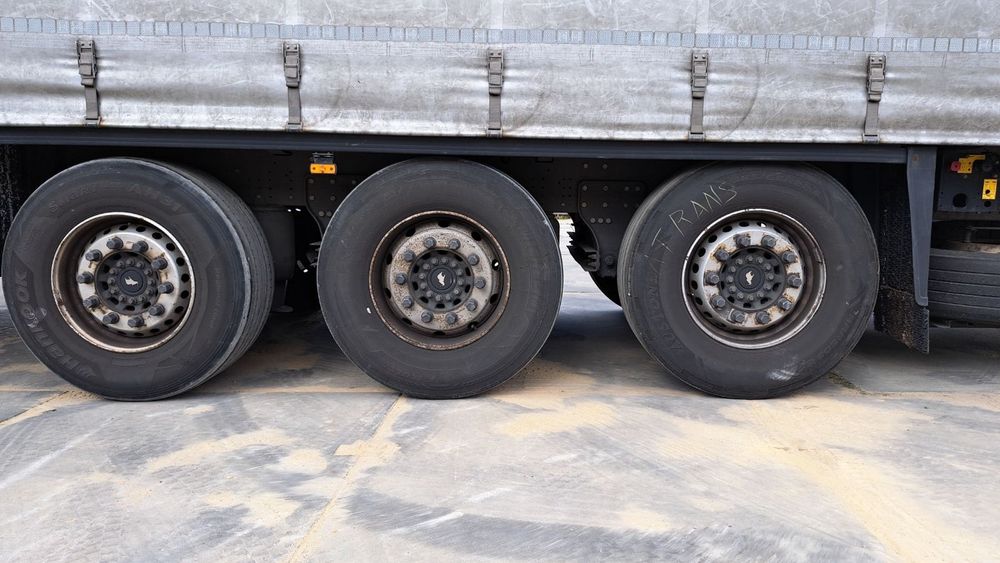 Oddam w cesję leasing naczepę Schmitz Cargobull, rok 2019