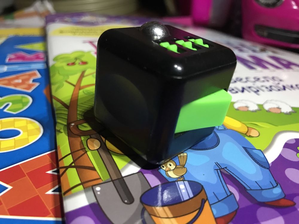 Кубик антистрес Fidget Cube