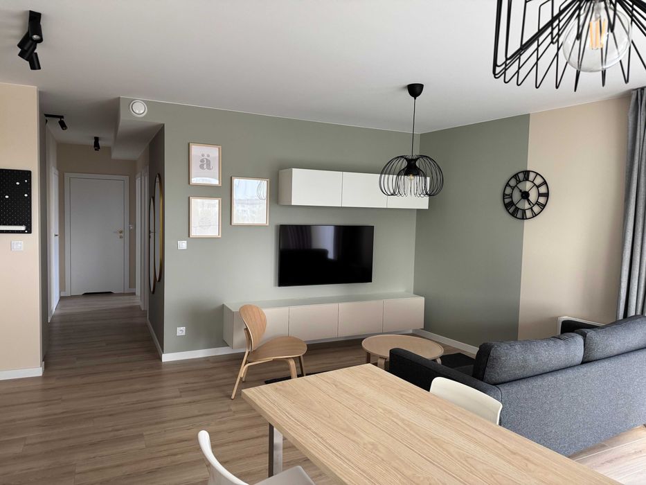 Słoneczne 3-pokojowe mieszkanie z tarasem na Bielanach, 61 m2, nowe