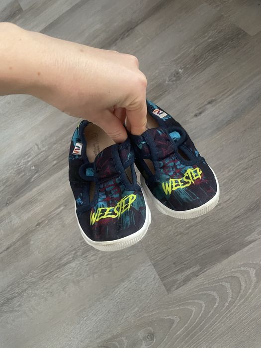 Дитячі тапочки для хлопчика