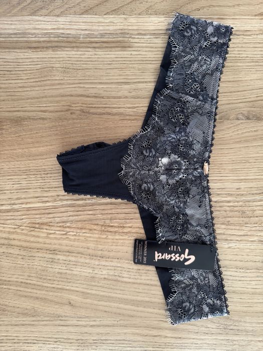 Biustonosz nowy 65D zestaw majtki brytyjskiej firmy Gossard