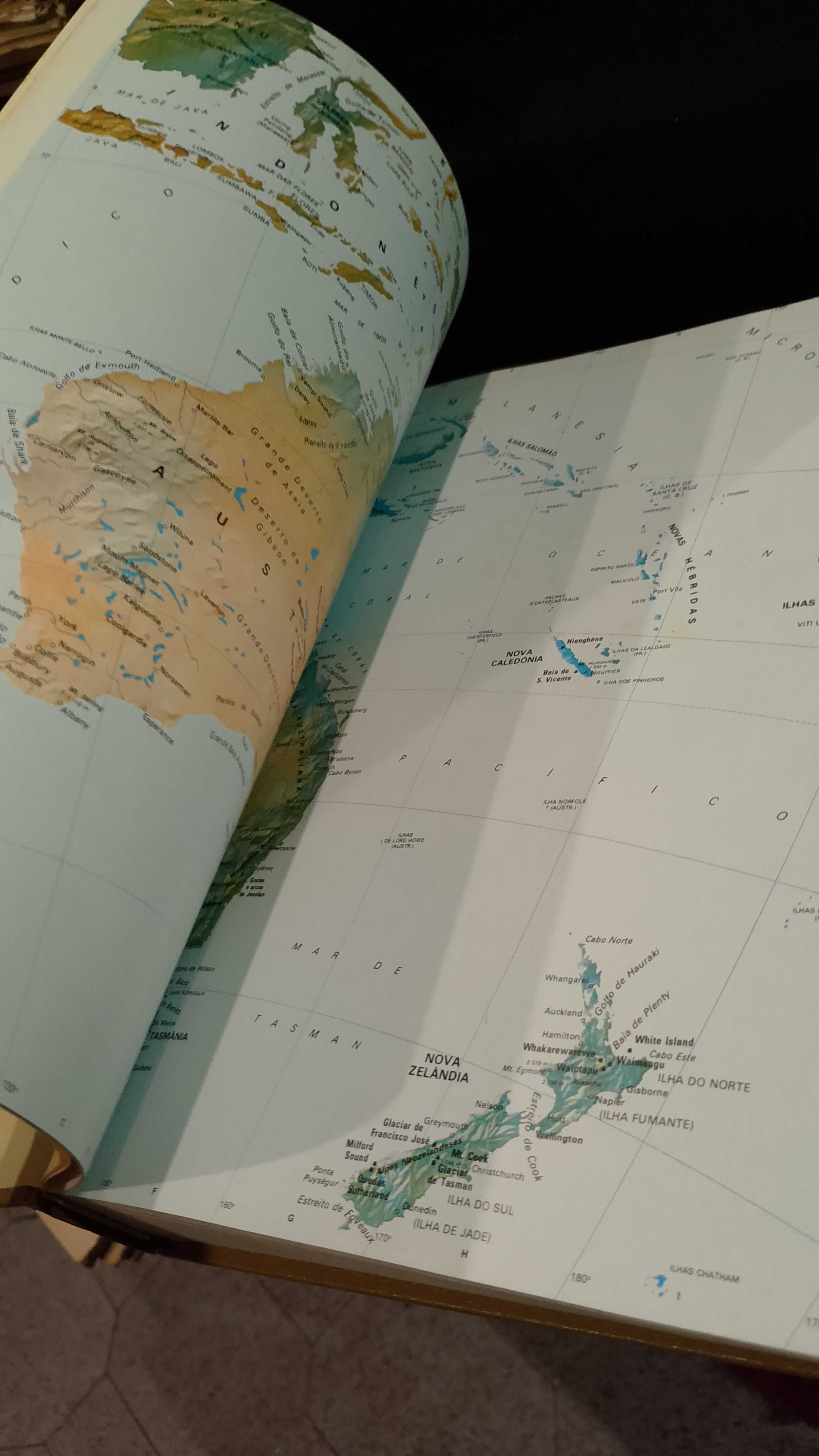 Dicionário Ilustrado das Maravilhas Naturais do Mundo