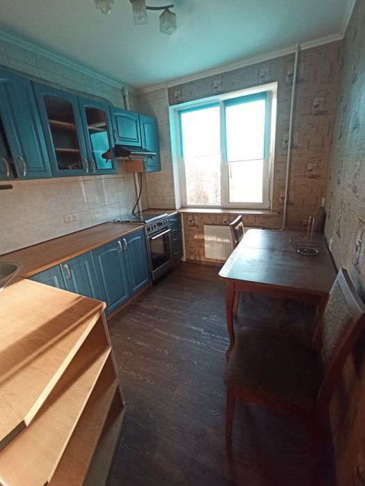 Здається вперше гарненька 3х кімнатна квартира в ПЗР