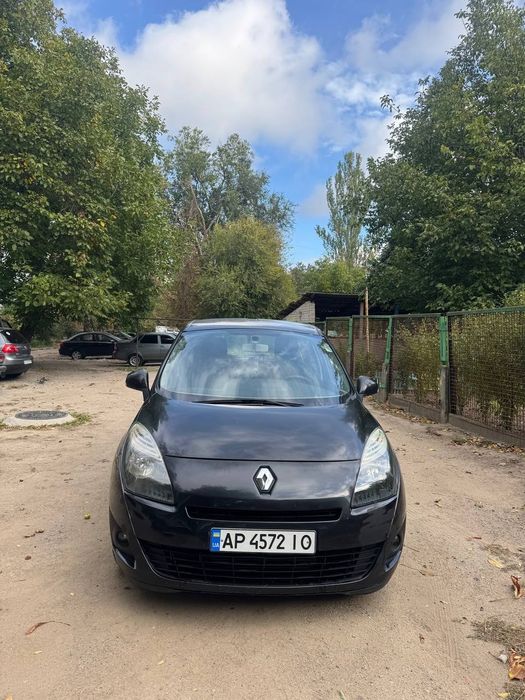 Renault grand scenic