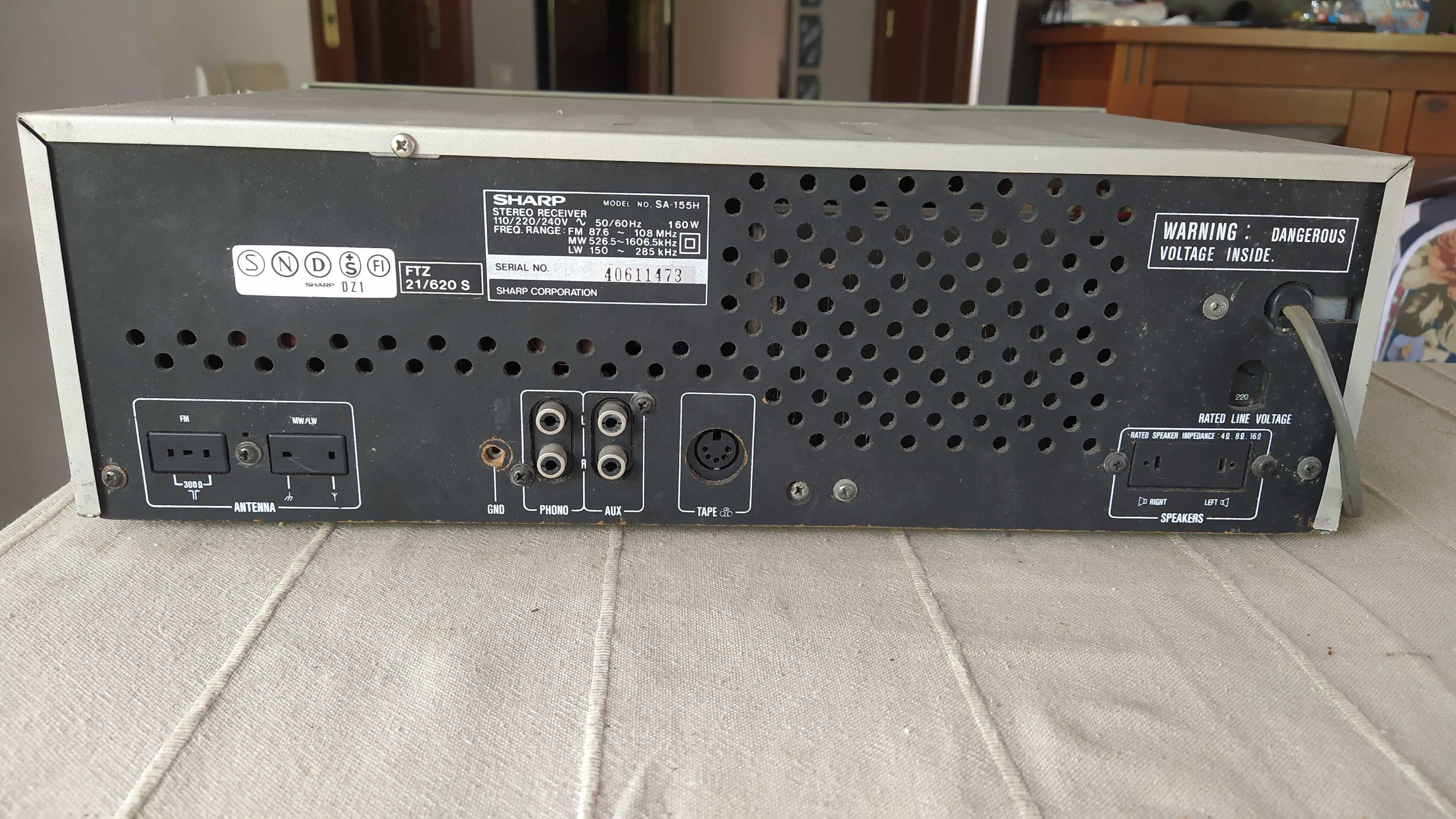 Zestaw Sharp tuner, wzmacniacz uszkodzony