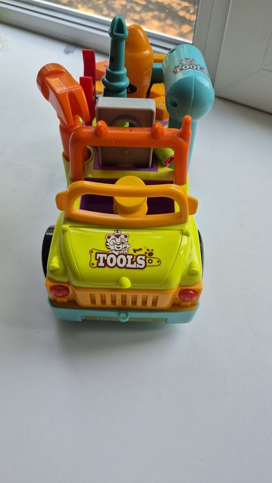 Машинка-конструктор