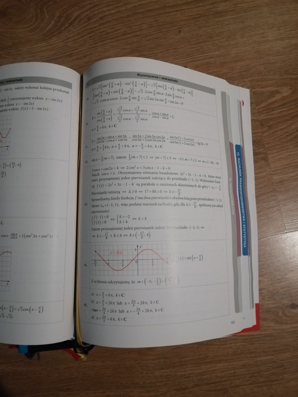 Vademecum, repetytorium matematyka, geografia, język polski.